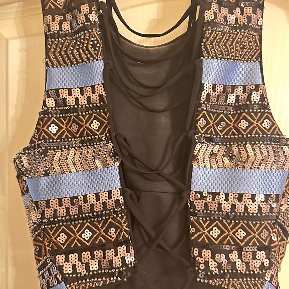 NWT Size 4 Tony Bowls formal - Picture 5 of 8